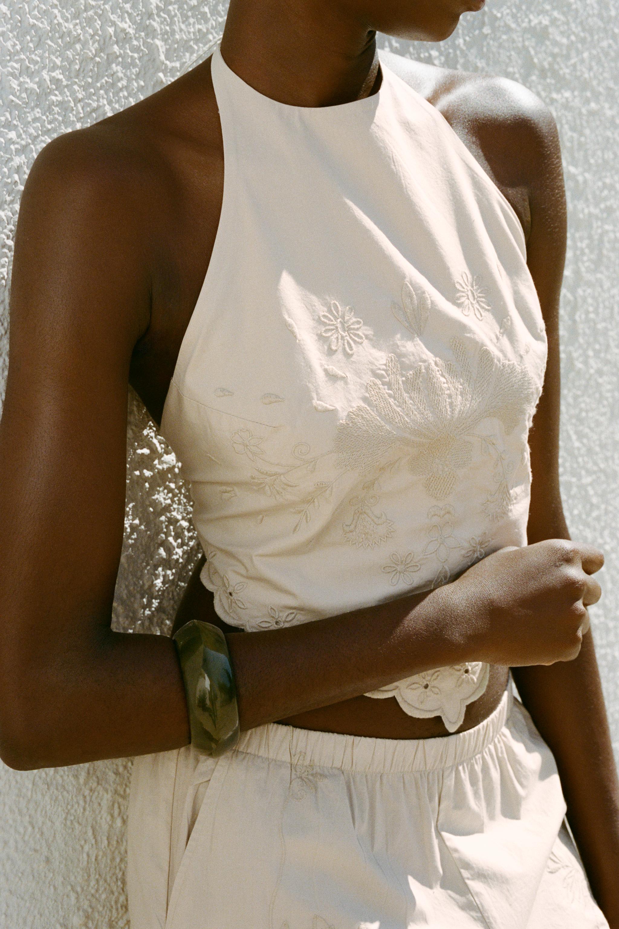 TOP EN POPELINE BRODÉE